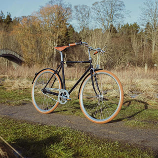 Bike by Gubi Herre Piano Black